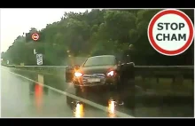 Poślizg Audi na autostradzie A4