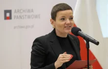 Podróże minister Cienkowskiej. Kontrowersje wokół kosztownej delegacji