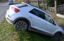 17 latek chciał zaimponować 16 letniej dziewczynie i ukradł samochód rodzicom