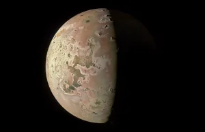 30 grudnia Juno zobaczyła z bliska księżyc Io