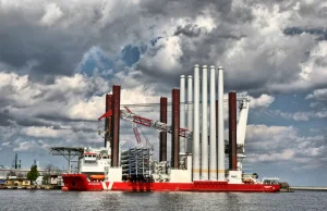 Morskie farmy wiatrowe są nieopłacalne - dają prąd w cenie 1000zł/MWh