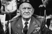 Pogrzeb Zbigniewa Rylskiego. Był powstańcem warszawskim, żołnierzem batalionu Pa