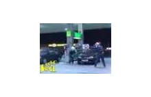 Co można odwalić na zwykłej stacji benzynowej - czyli Kubica wyleciał z toru :)