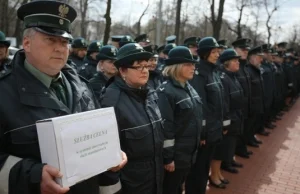 Związki skarżą się na nepotyzm, korupcję i na ułatwienia dla przemytu na granica