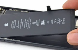 Zobacz jak sprawdzić czy iPhone został spowolniony przez starszą baterię