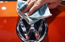 Skandal w fabrykach Volkswagena. Merkel żąda wyjaśnień.