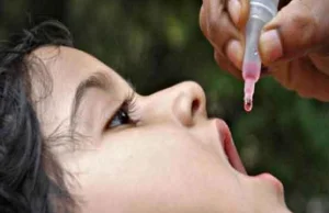 Prawie pół miliona dzieci sparaliżowane po szczepionce przeciw polio