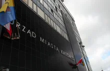 Fundacja, w radzie której zasiada Kuba Wojewódzki dostała od Katowic 1 mln zł