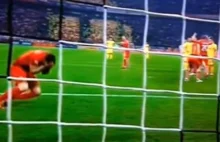 Polska wygrywa z Rumunią 0:3. Piękne bramki i... ogłuszony Lewandowski.