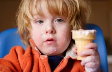 "Małe ćpunki na głodzie cukrowym" - co się dzieje z dziećmi nadużywającymi cukru