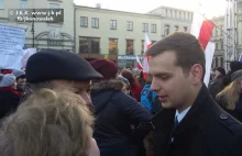 Poseł Kukiz'15 Jakub Kulesza wziął udział w demonstracji KOD! „Gazeta...