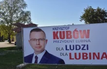 Kandydat PiS na prezydenta Lubina rozwiesił plakaty w miejscu zbrodni komuni...