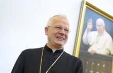 Abp Józef Michalik świętuję złoty jubileusz kapłaństwa.