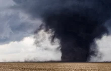 Potężne tornado w okolicach Ottawy. 30 rannych, kilkadziesiąt uszkodzonych...