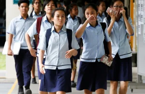 „Nauka to nie zawody”. Koniec z egzaminami w singapurskich szkołach
