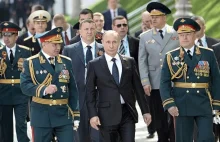 Walka buldogów pod dywanem: Putin usunął 16-tu generałów!