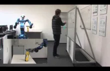 Humanoidalny robot wykonujący prace domowe