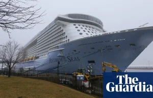 Chińczycy nie wejdą już na pokład wycieczkowców Royal Caribbean