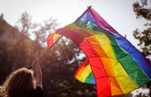 „Historyczny dzień”: Szwajcaria przegłosowała prawo zakazujące homofobii