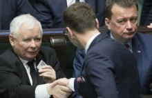 PiS ociąga się z awansami dla tych, którzy ich negują.Chodzi naukowców i sędziów