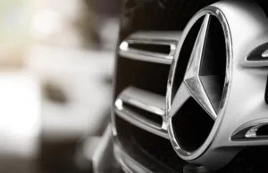 Właściciel Mercedesa notuje najgorszy rok od 10 lat - m.in. przez "dieselgate"