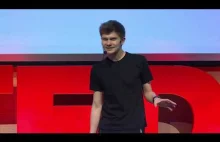 Skompromitowany na wykopie były marketingowiec SOLGAZu na TEDx!