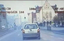Pościg ulicami Poznania za kierowcą, który odgryzł policjantowi palec [Nagranie]
