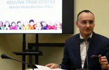 Rzecznik Praw Dziecka namawia do rezygnacji z zajęć z edukacji seksualnej