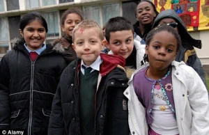 32% uczniów brytyjskich podstawówek pochodzi z mniejszości etnicznych.