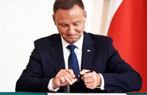 Nowe 500 plus od 15 marca 2020! Prezydent Duda podpisał ustawę.