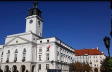 Radna PiS z Kalisza nazwała osoby LGBT "defekatami natury".