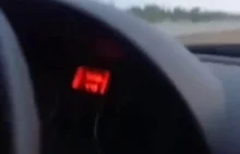 Kierowca puścił kierownicę przy 160km/h