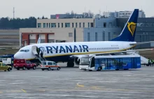 Zarażony koronawirusem 26-letni Polak przyleciał w środę liniami Ryanair