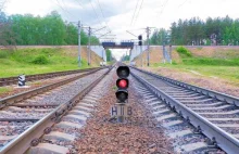 Mazowieckie : Zderzenie pociągu z quadem - nie żyją dwie osoby! —