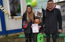 Ośmiolatka zorganizowała urodziny w schronisku dla zwierząt