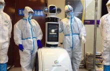 Władzę nad szpitalami w chińskim Wuhan przejęły zaawansowane roboty - filmy