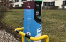 Nowa ogólnodostępna stacja ładowania samochodów elektrycznych.