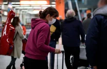 Koronawirus w Polsce. Pasażerowie alarmują: nie ma kontroli na lotniskach....
