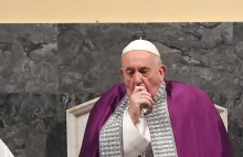 Papież Franciszek ponownie otwiera kościoły w Rzymie