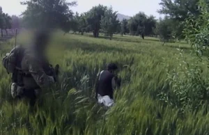 Egzekucje w Afganistanie. Na nagraniu z 2012 widać jak żołnierz morduje cywila