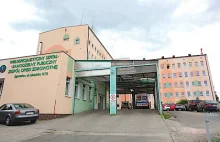 Lekarz ze szpitala w Zgorzelcu z koronawirusem chodził do pracy