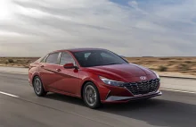 Hyundai Elantra 2021 - premiera jako czterodrzwiowe Coupe w hybrydzie