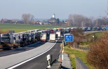 Mega-Stau auf der A4: Kretschmer bittet Bundeswehr um Hilfe