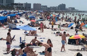 Floryda. Tłumy na plażach. Epidemiolodzy alarmują