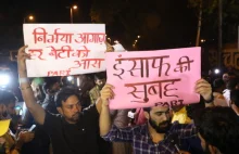 Brutalny gwałt i zabójstwo studentki w Indiach.Po 8 latach sprawców powieszono
