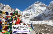 Wojsko posprzątało Mount Everest. Usunięto ponad dwie tony śmieci