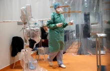 Francja: Lekarze obawiają się hekatomby wśród pracowników służby zdrowia
