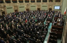 Konfederacja miała rację! Sejm RP ma się spotkać w trybie stacjonarnym.