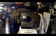 Ładowniczy ładuj! Pokaz pracy ładowniczego w czołgu Leopard 1A5 DK-1