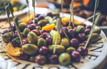 Czarne i zielone oliwki - czym się różnią? | Lora Gourmet
